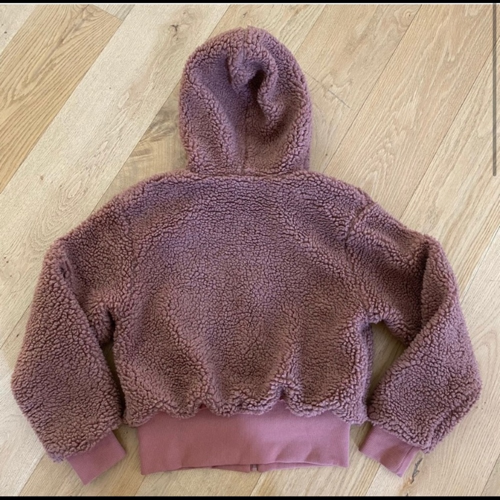 Summit Sherpa Jacket - Picture 8 of 9